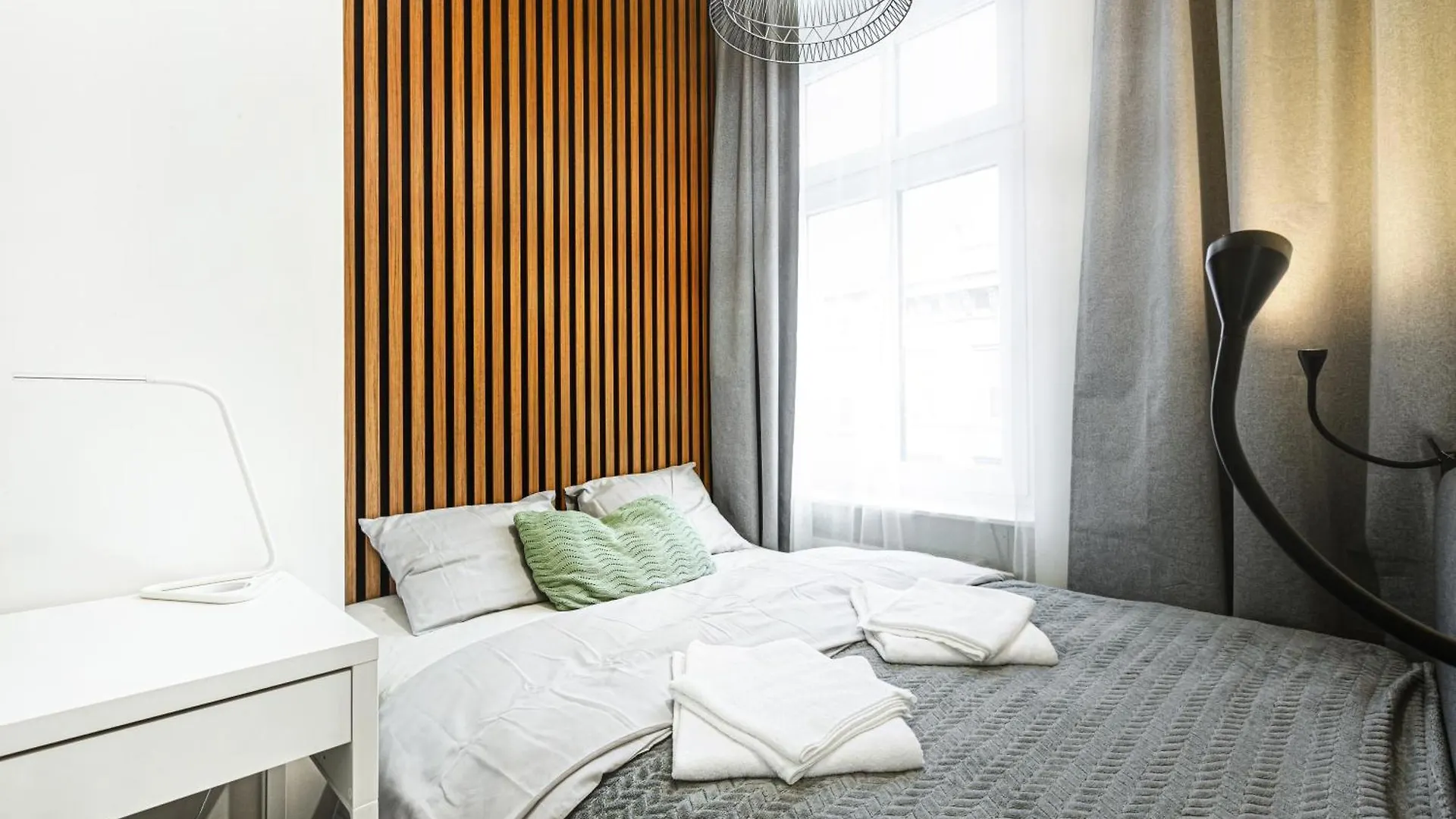 Wyjatkowe Apartamenty W Centrum Wroclaw Apartment